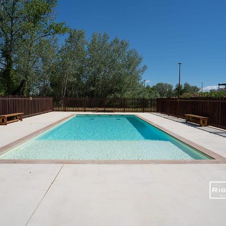 Marina Lodge - Villa T3 en résidence avec piscine Vias Esterno foto